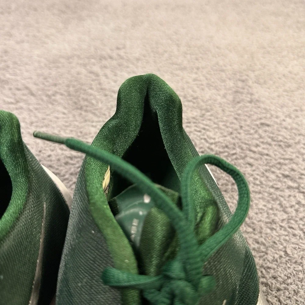 Nike Hyperchase Basketball Shoes Mens 14 Green Athletic Shoes Gym Emerald 813262